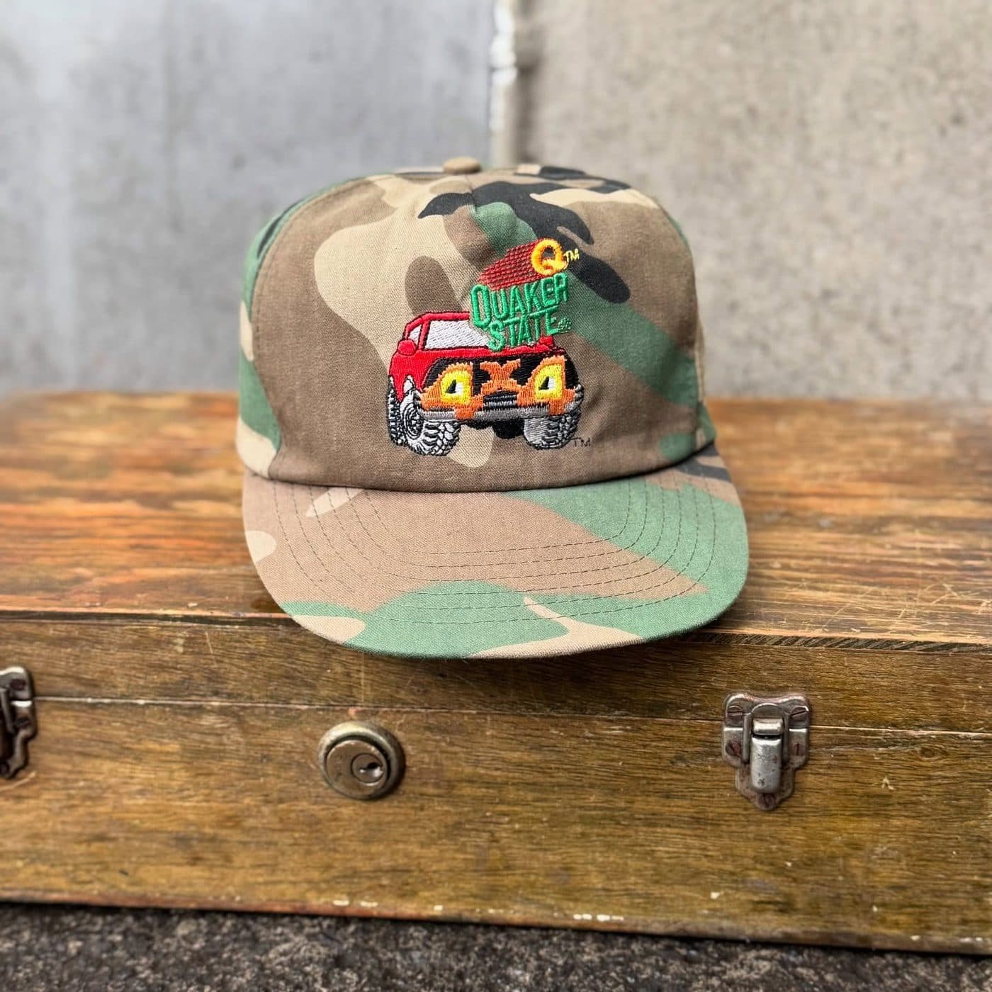 Gorra Quaker State 4x4 — Camuflaje